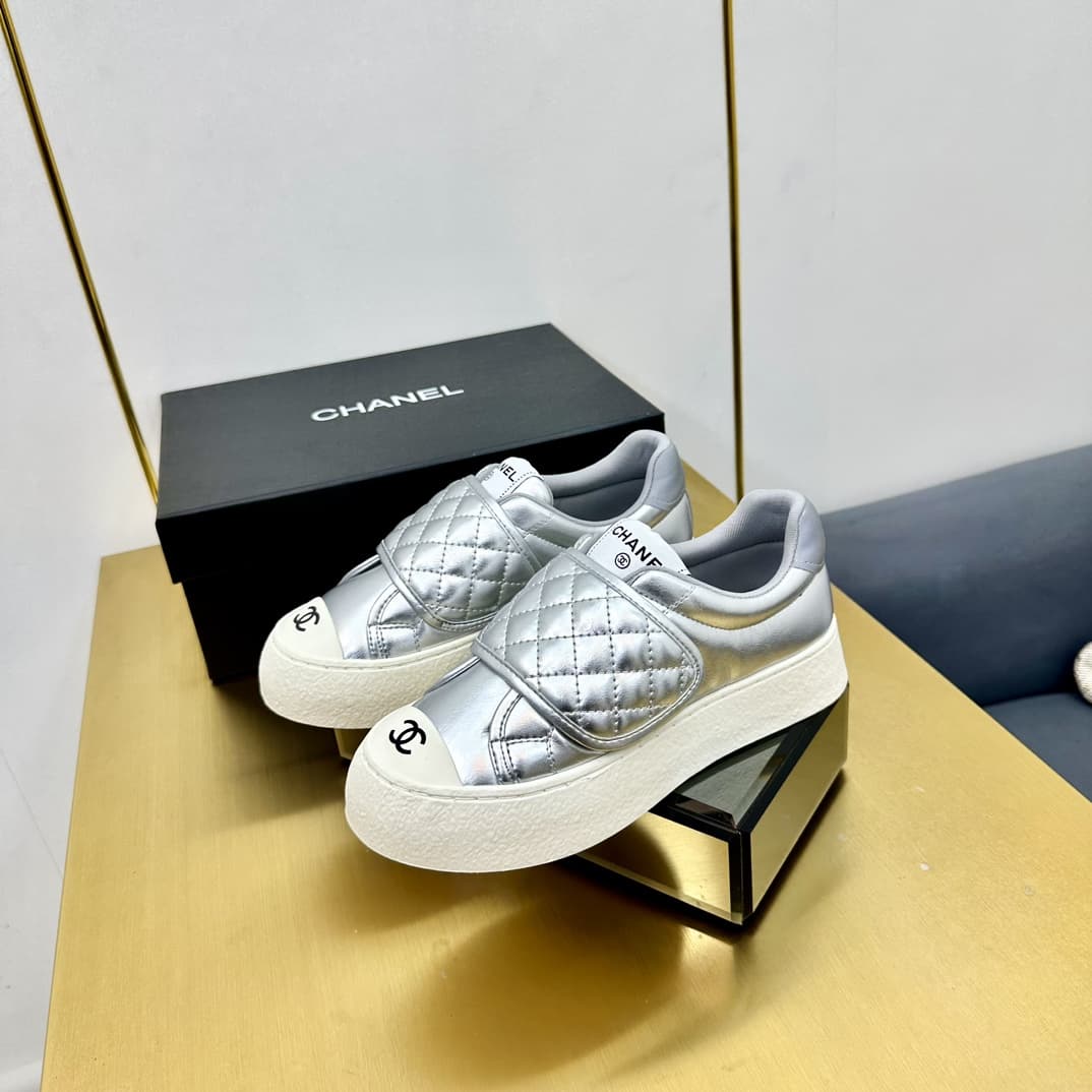 Chanel Women Sneaker