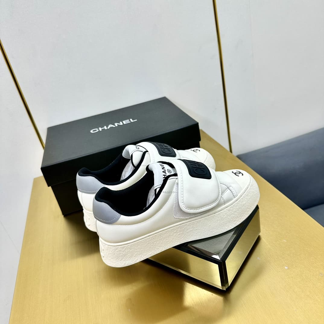 Chanel Women Sneaker