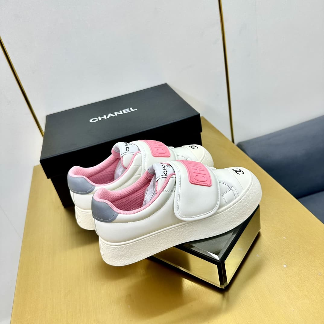 Chanel Women Sneaker