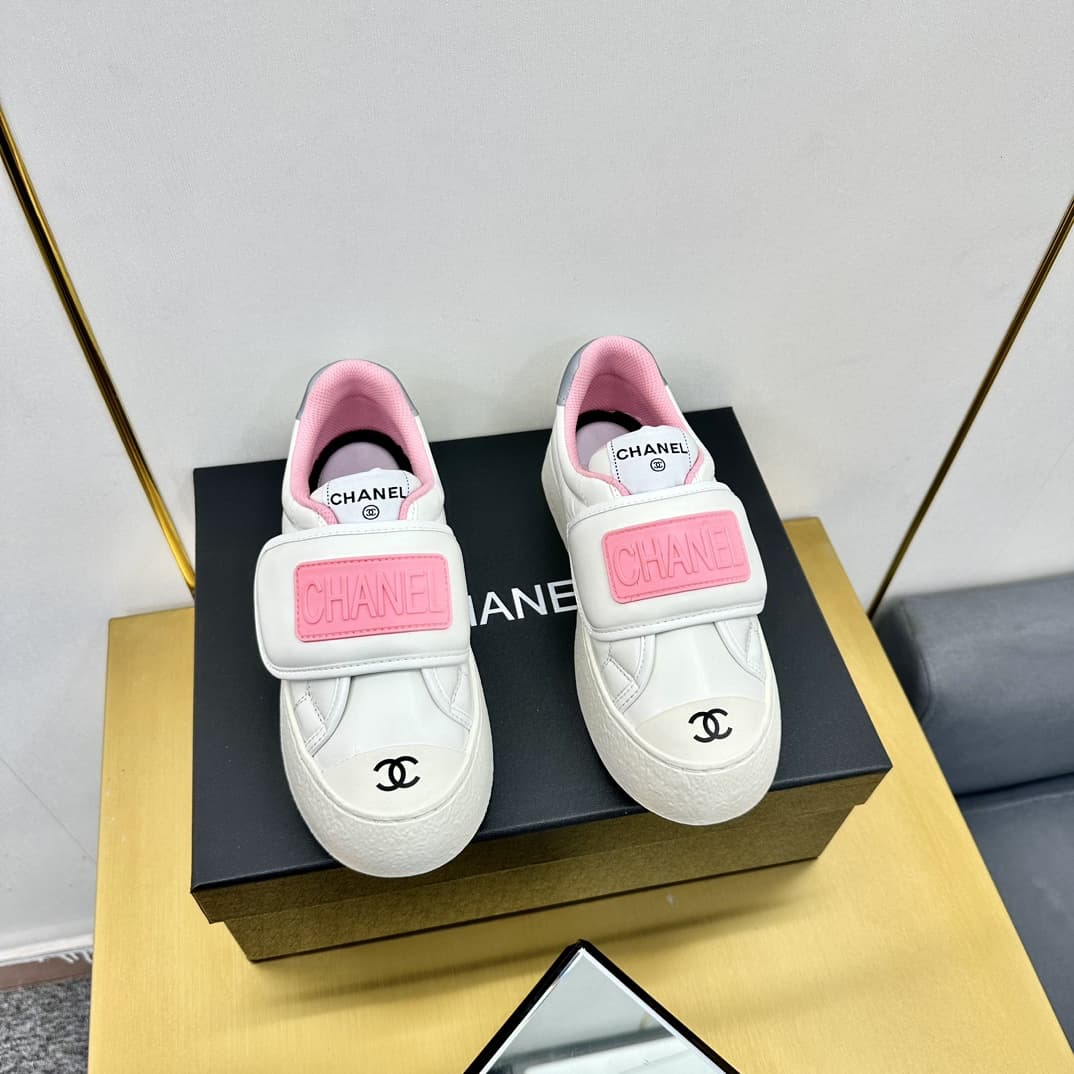 Chanel Women Sneaker