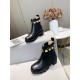 Gucci Ankle Boots Leather with Belt Crystals