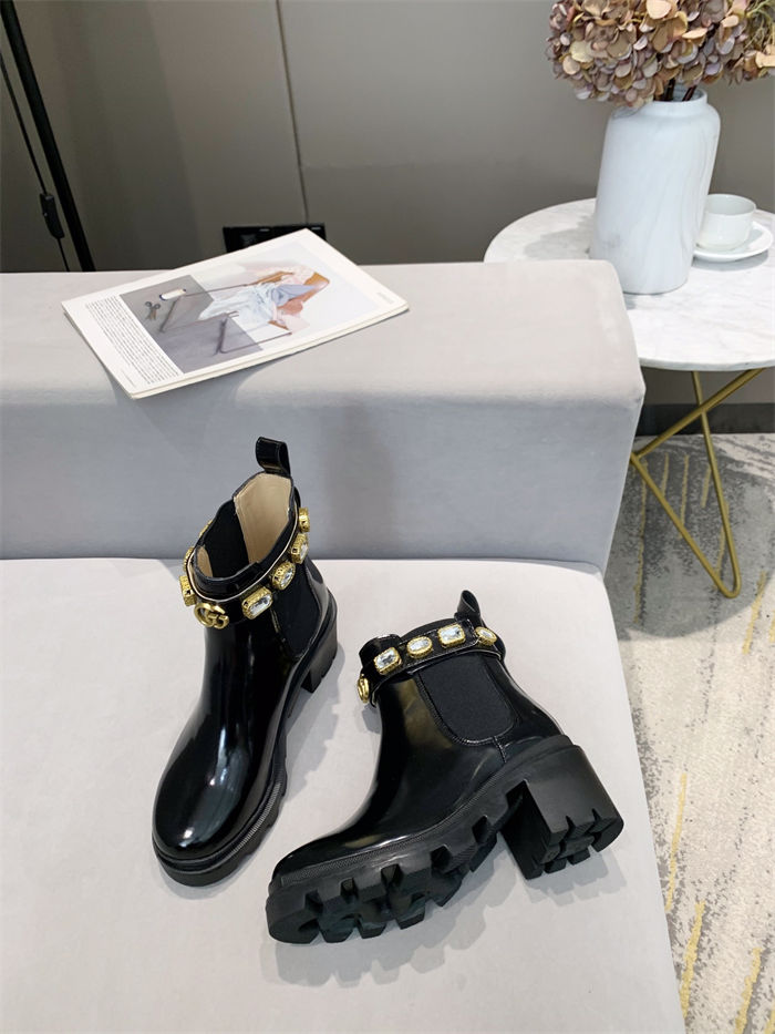 Gucci Ankle Boots Leather with Belt Crystals