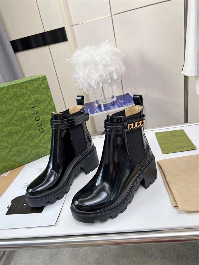 Gucci Ankle Boots Leather with Logo