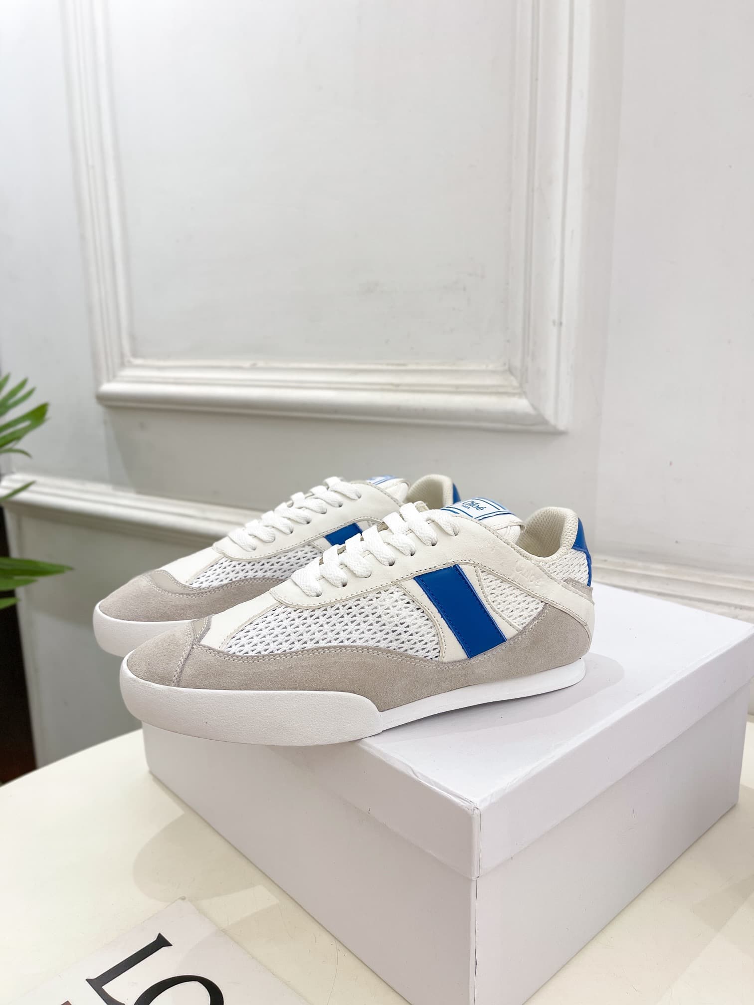 Chloe Women Sneakers