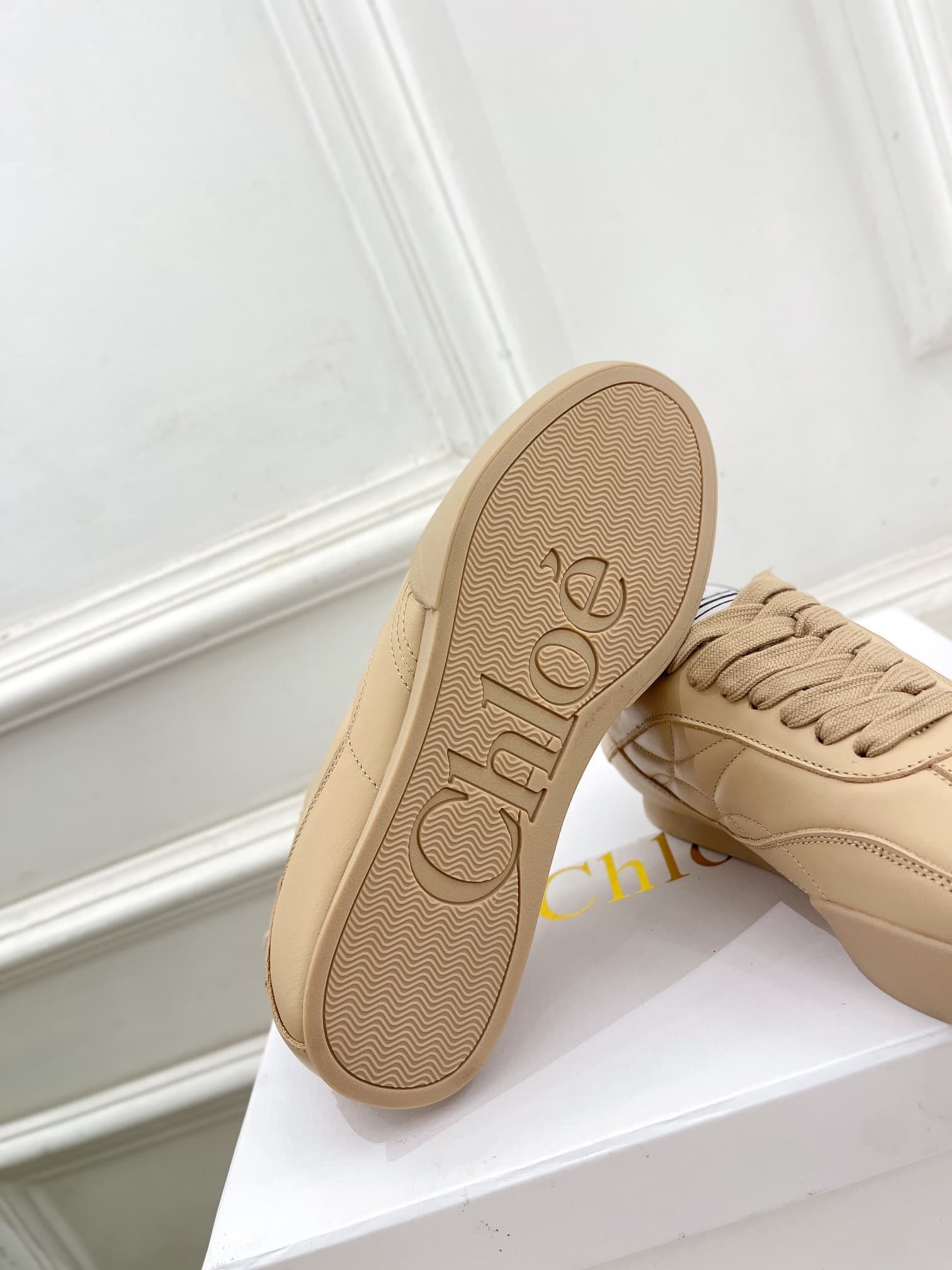 Chloe Women Sneakers