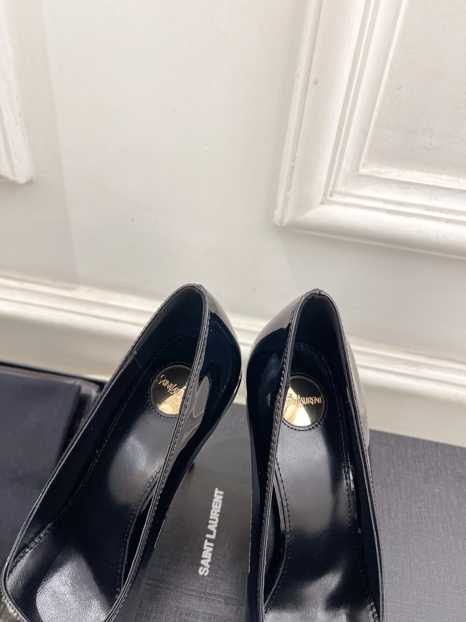 Saint Laurent Pumps