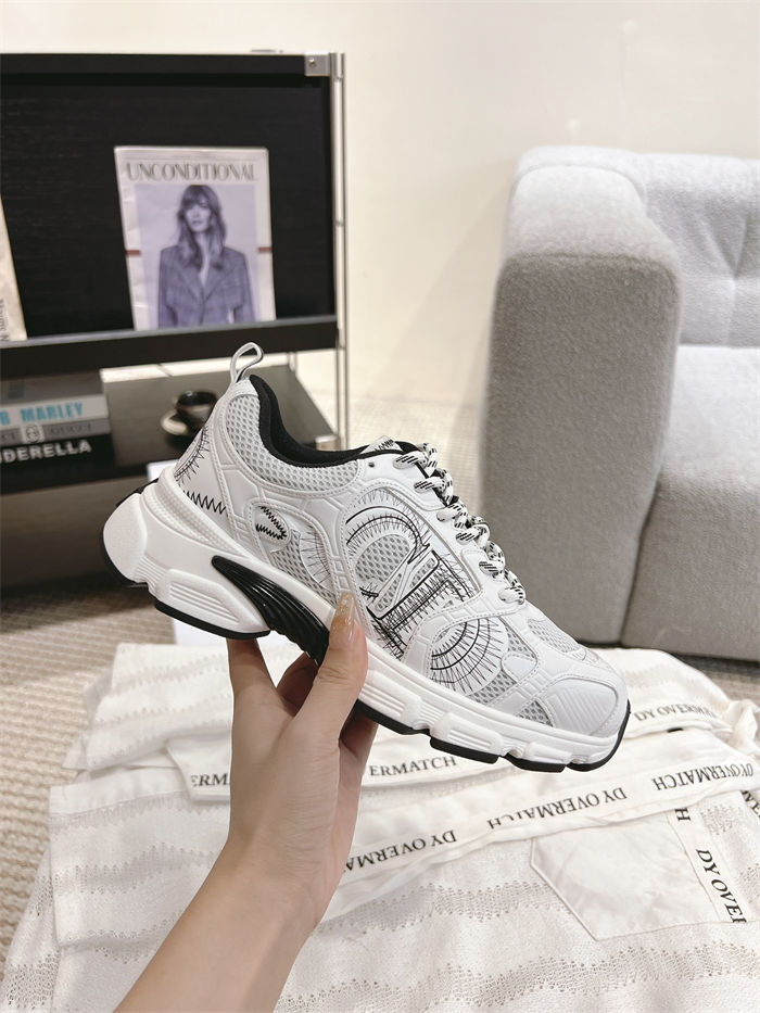 Dior Chrono Sneaker