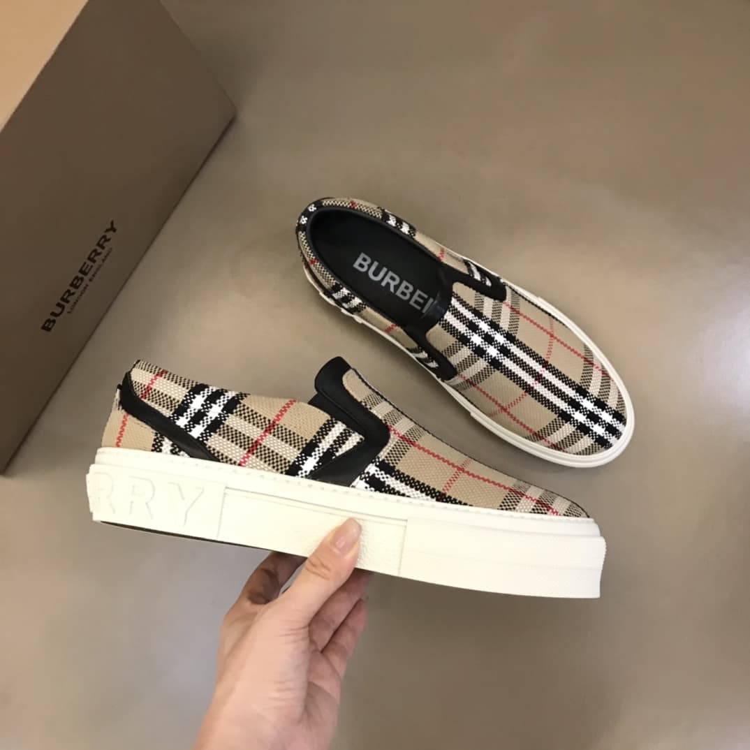 Burberry Men Sneaker