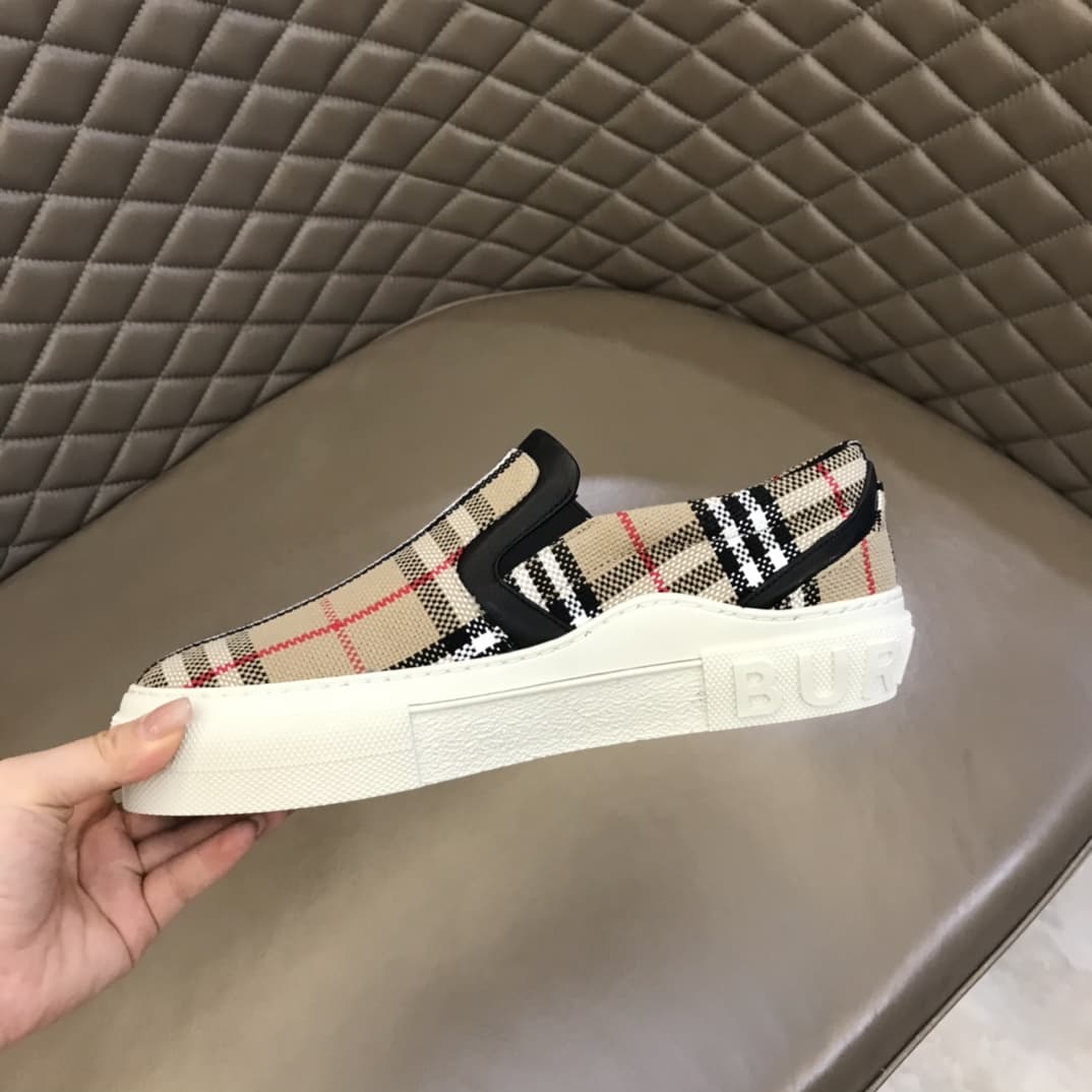 Burberry Men Sneaker