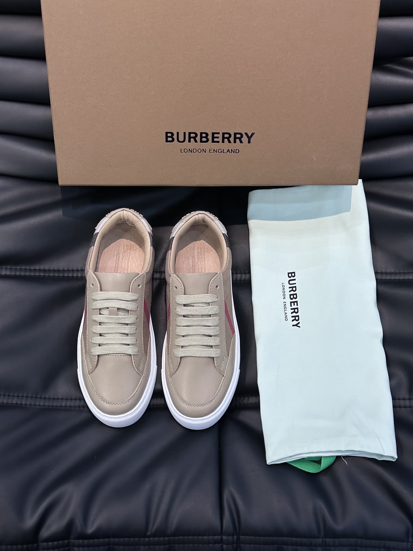 Burberry Men Sneaker