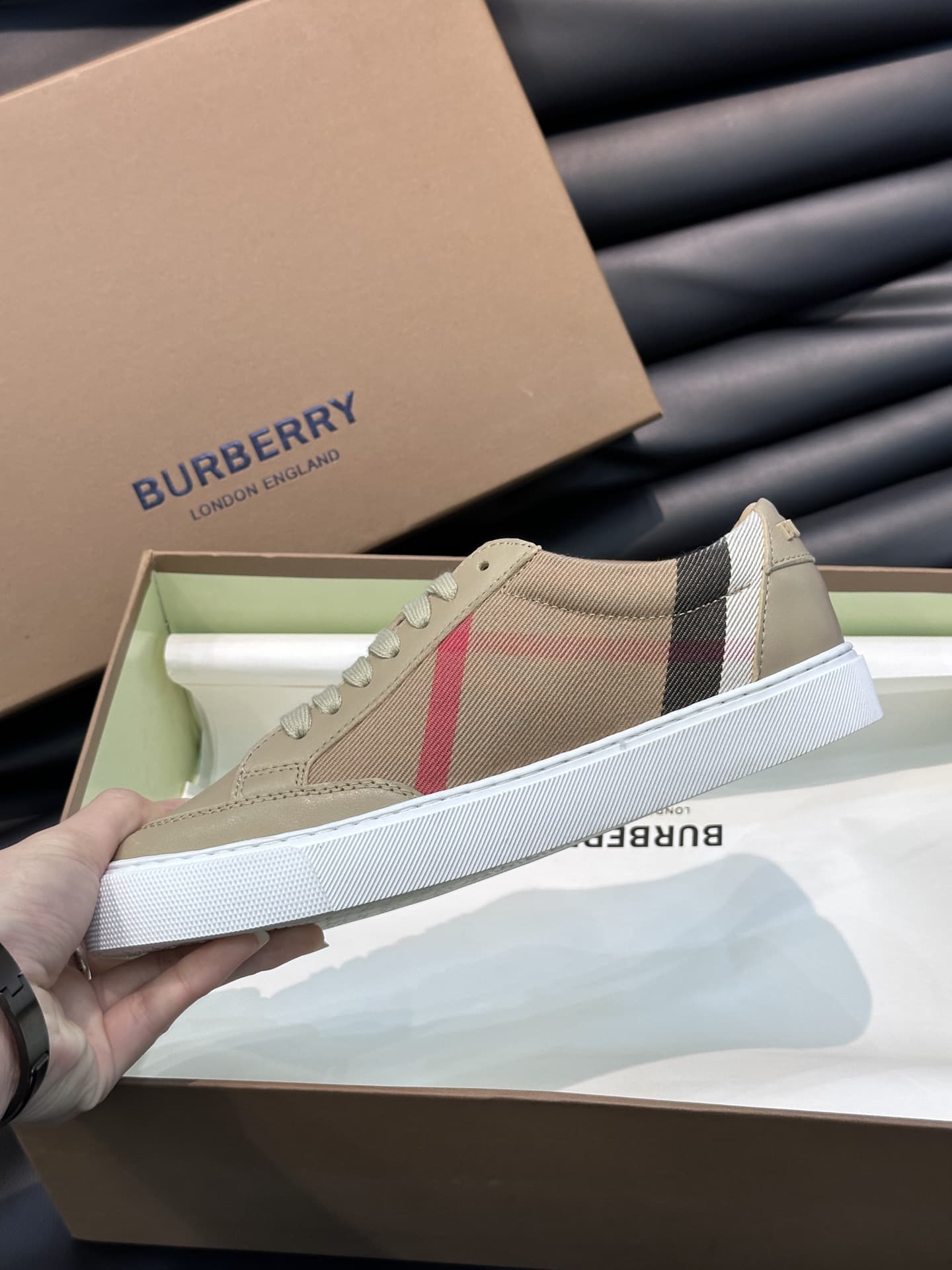 Burberry Men Sneaker