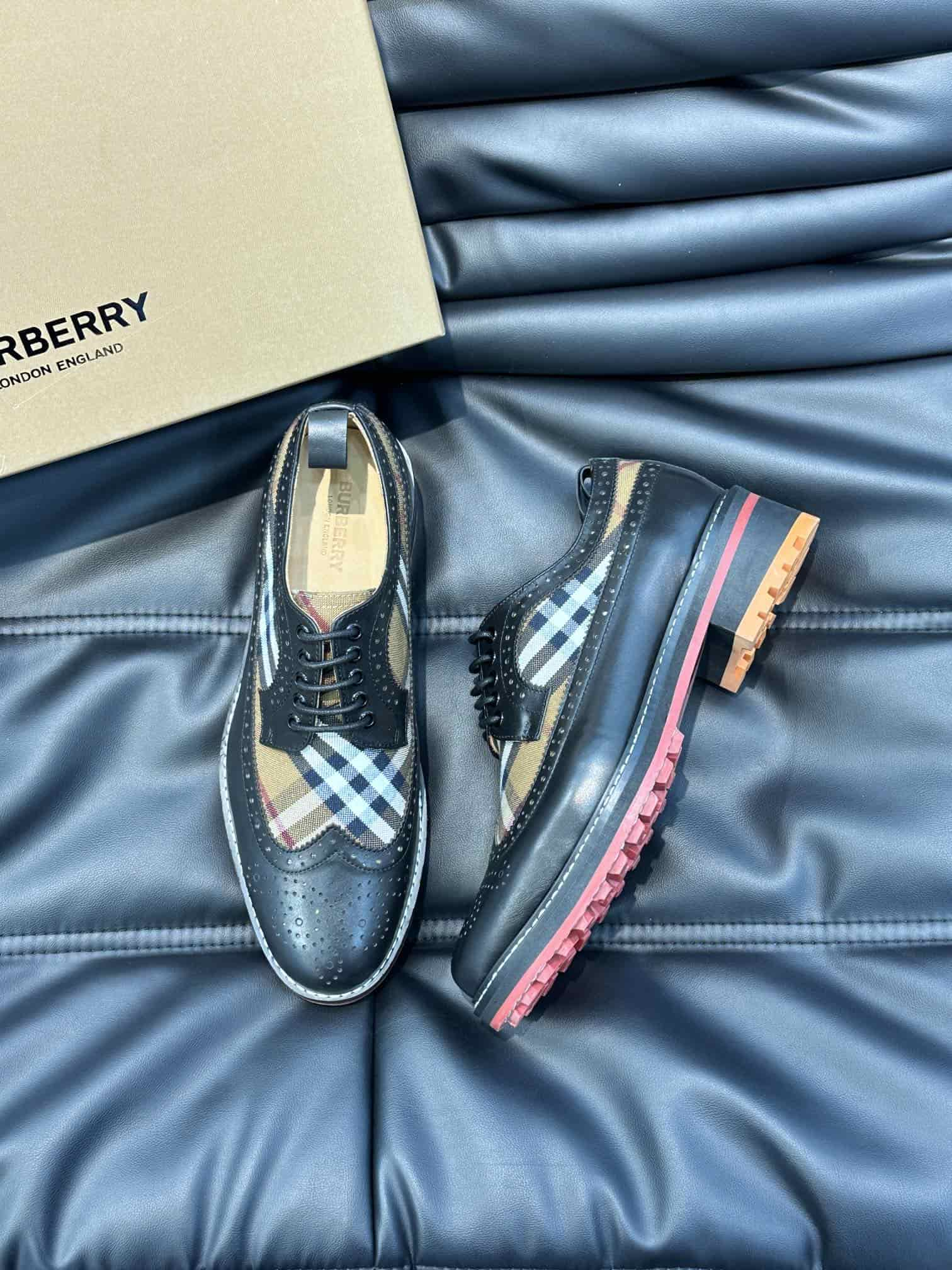 Burberry Men Lace-ups