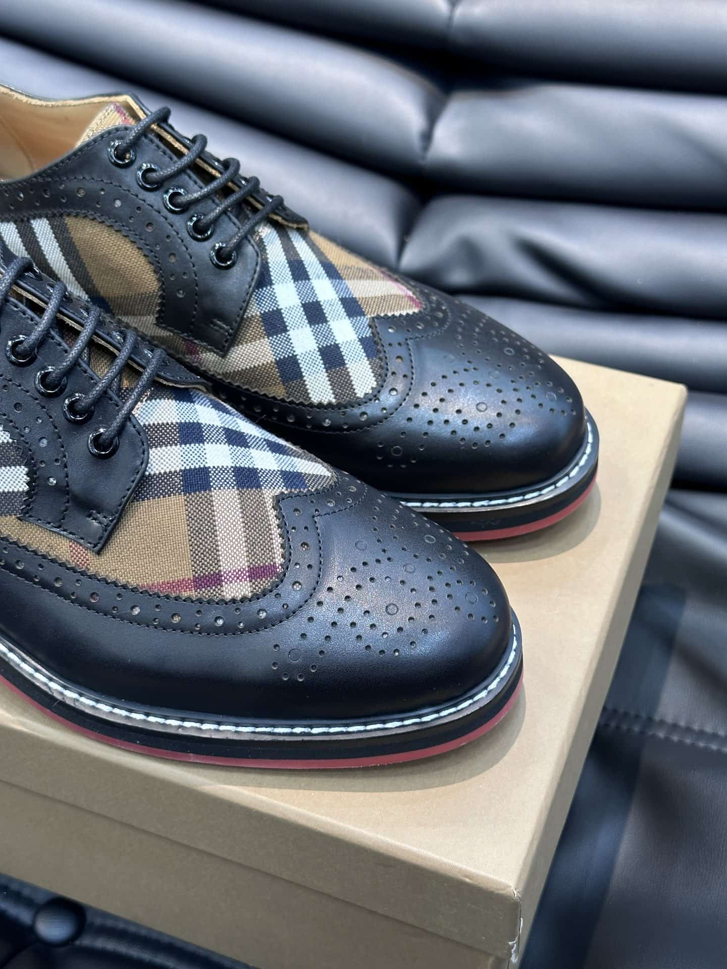 Burberry Men Lace-ups