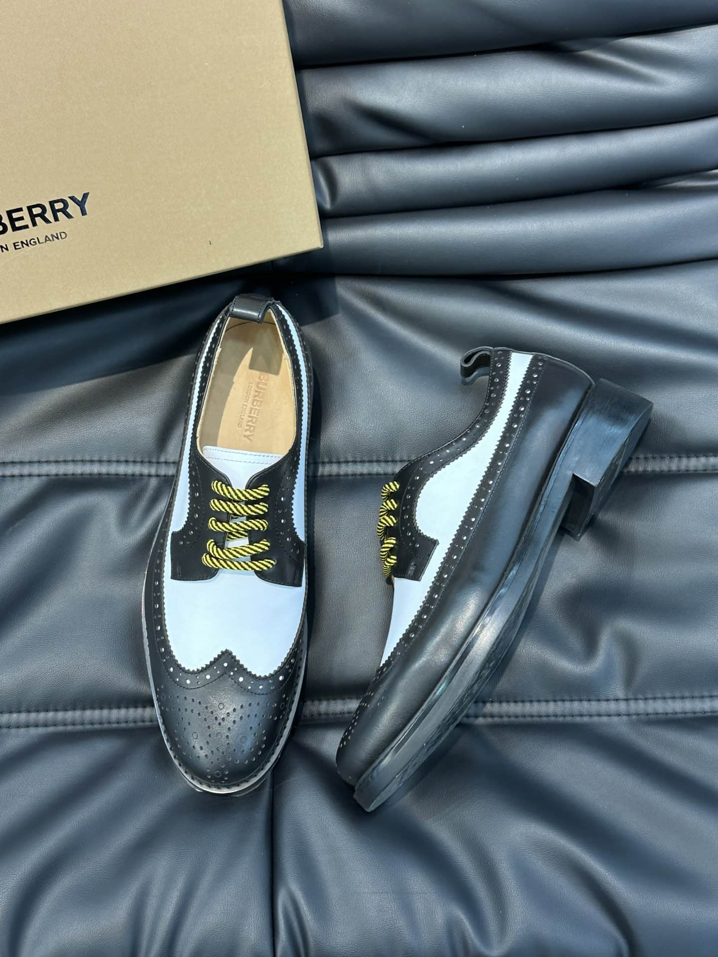 Burberry Men Lace-ups