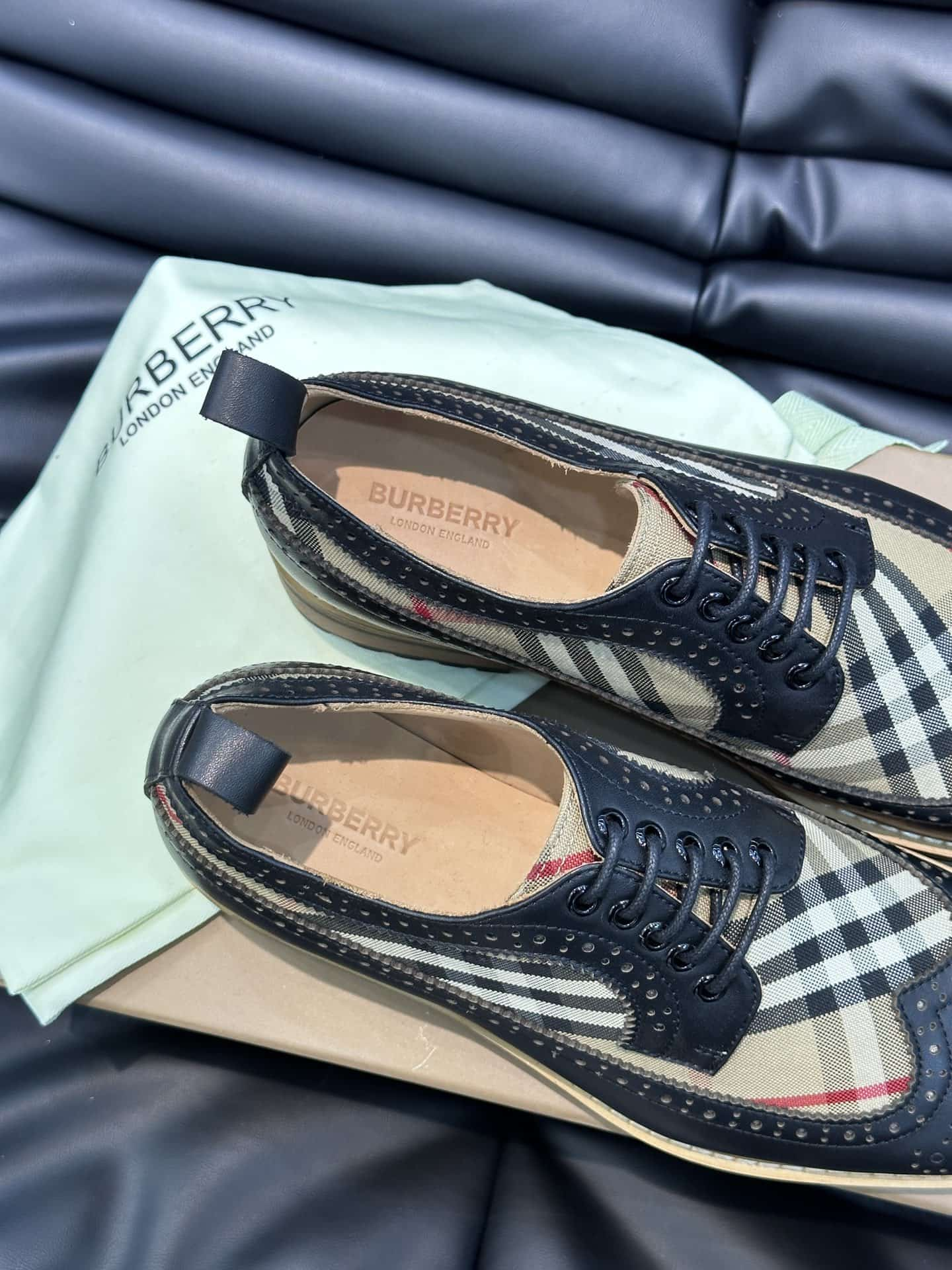 Burberry Men Lace-ups