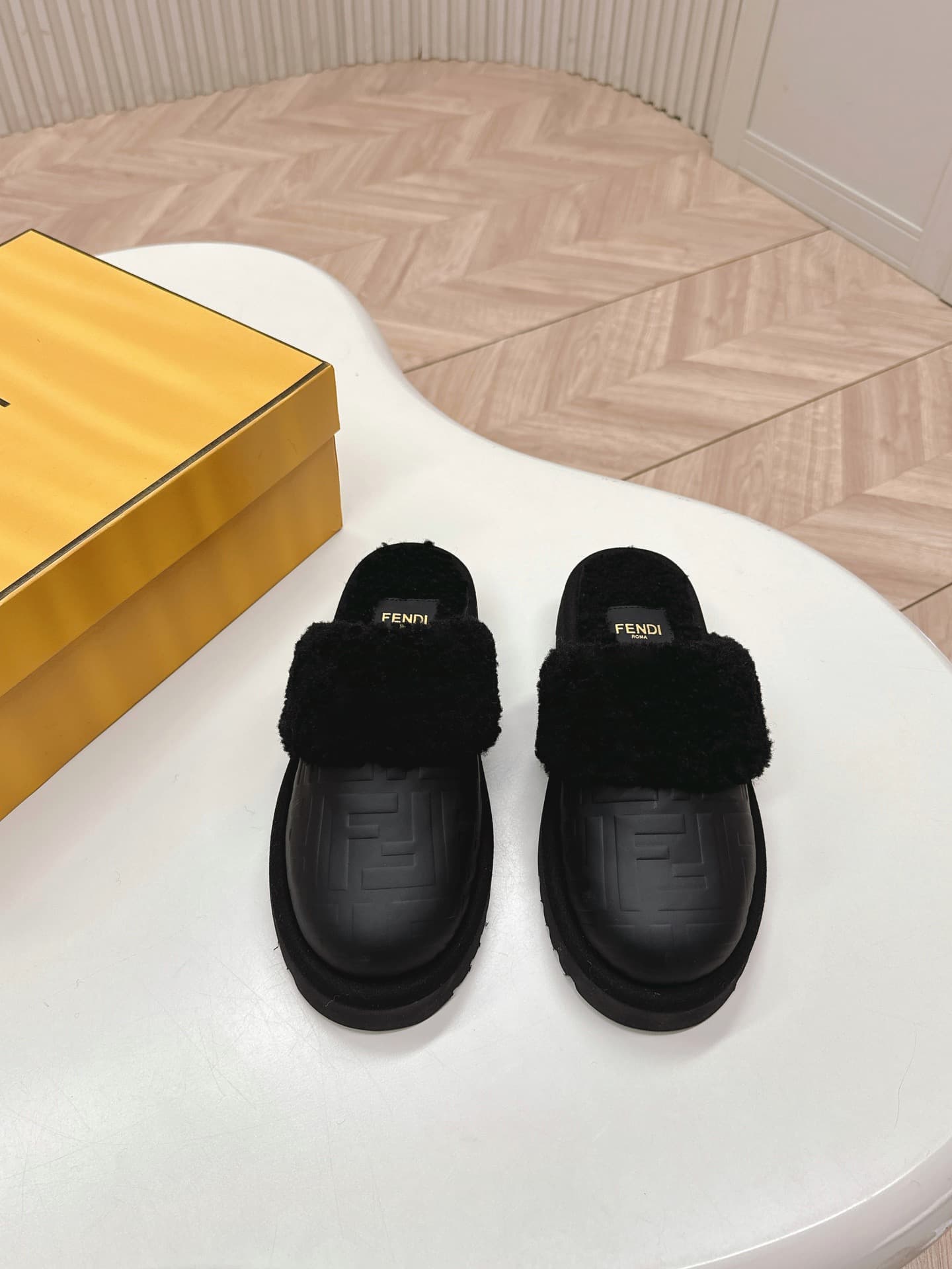 Fendi Women's Slides