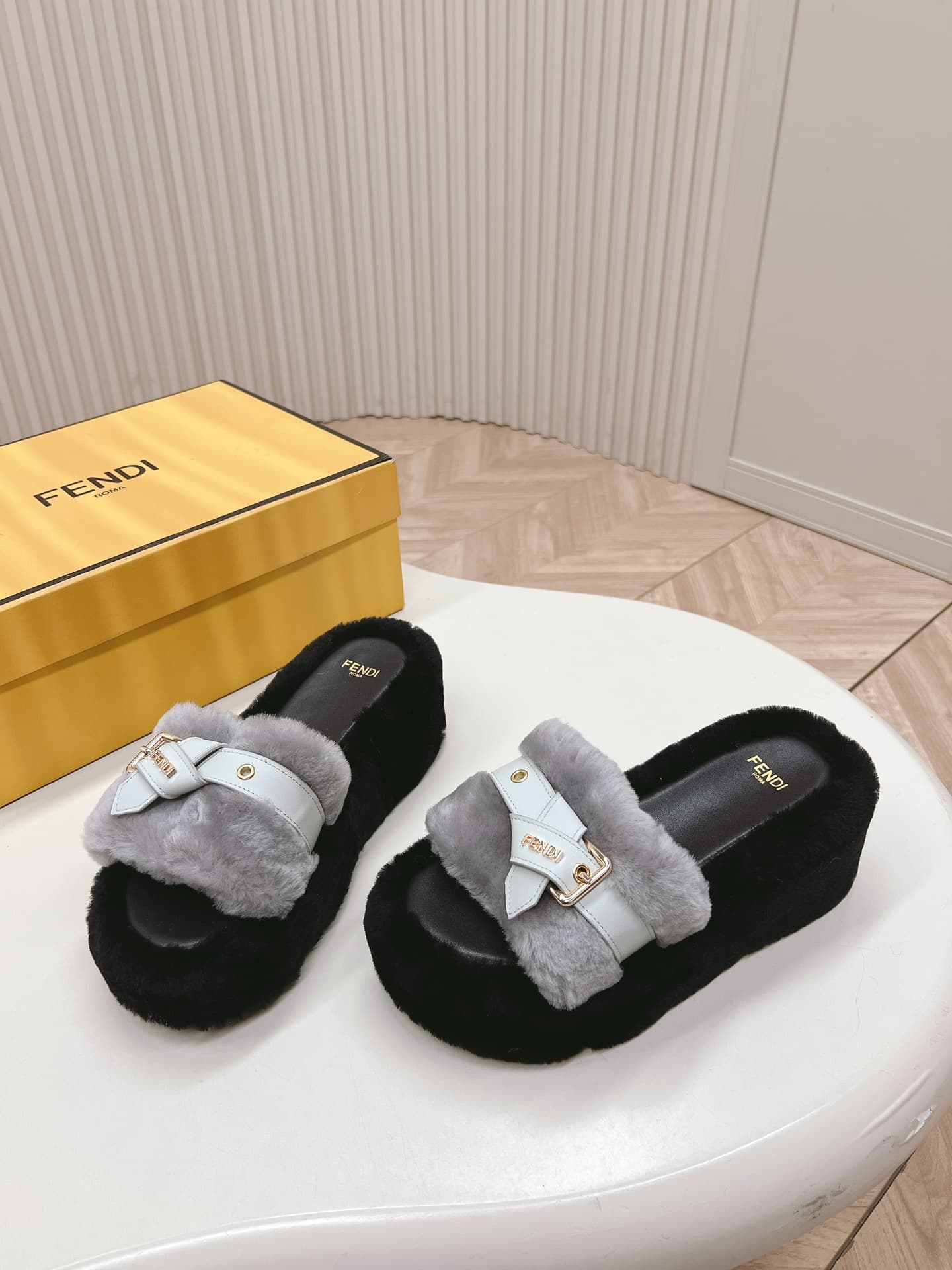 Fendi Women's Slides