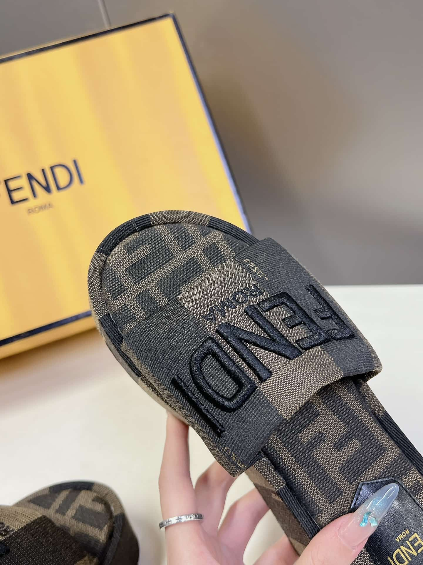 Fendi Women's Slides