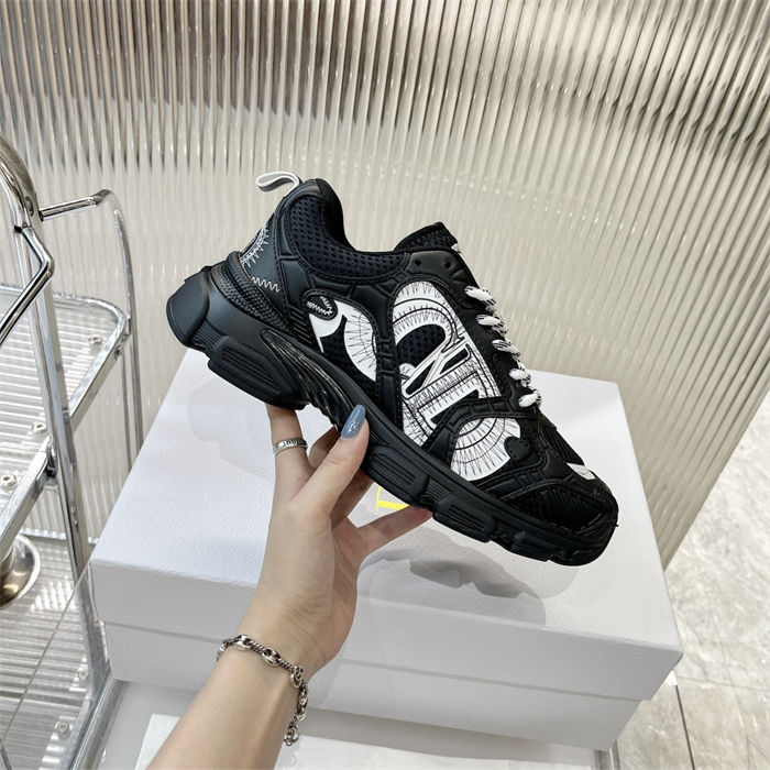 Dior Chrono Sneaker