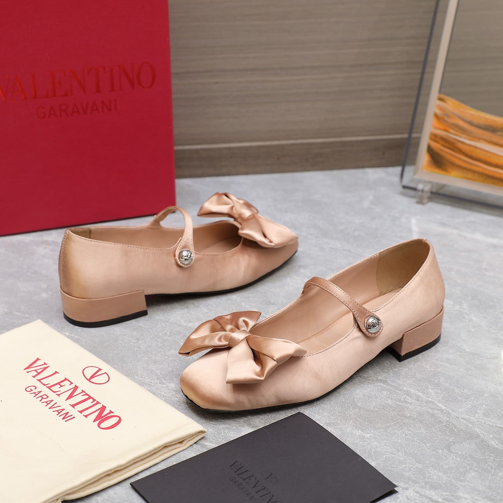 Valentino Garavani Roman Stud Flats