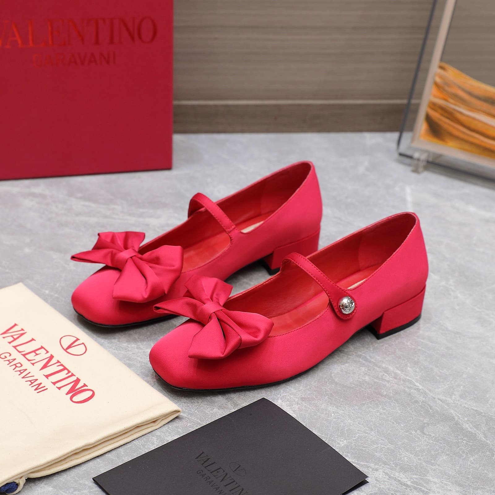 Valentino Garavani Roman Stud Flats