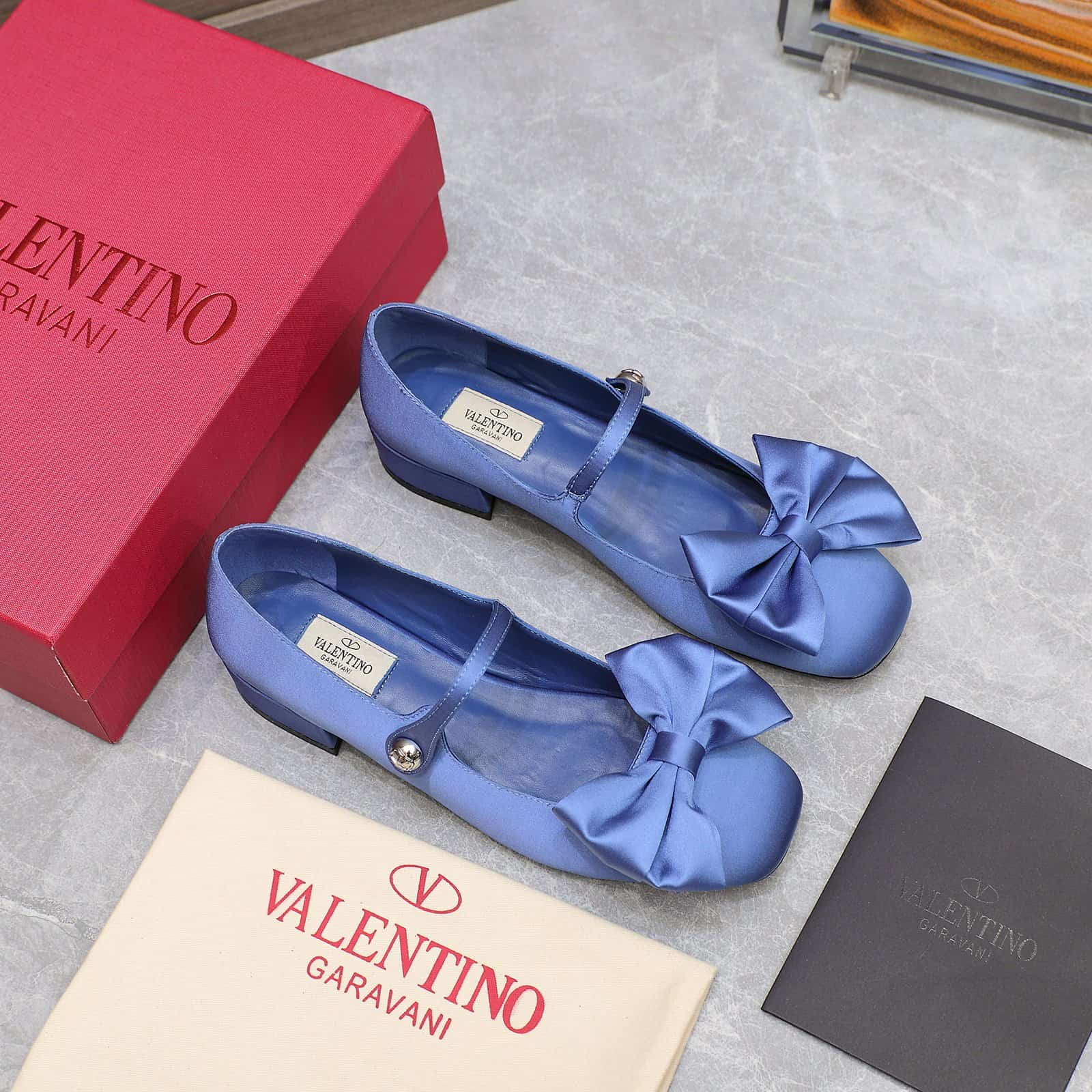 Valentino Garavani Roman Stud Flats