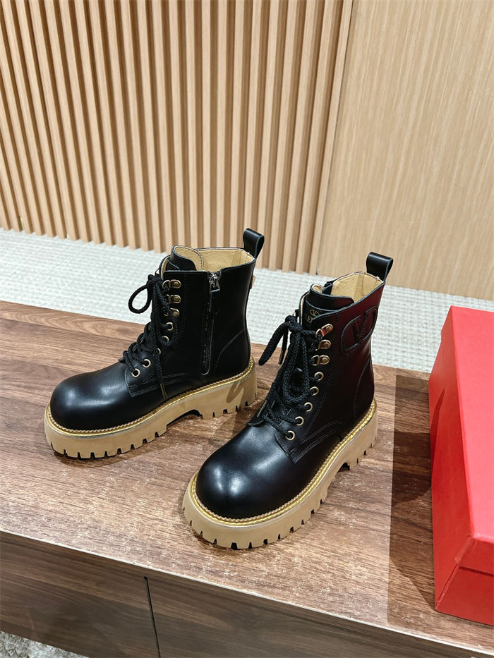 Valentino COMBAT BOOT Lace-up