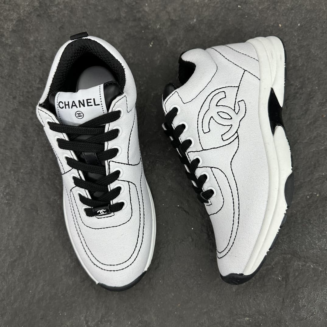 Chanel Men Women Sneaker 