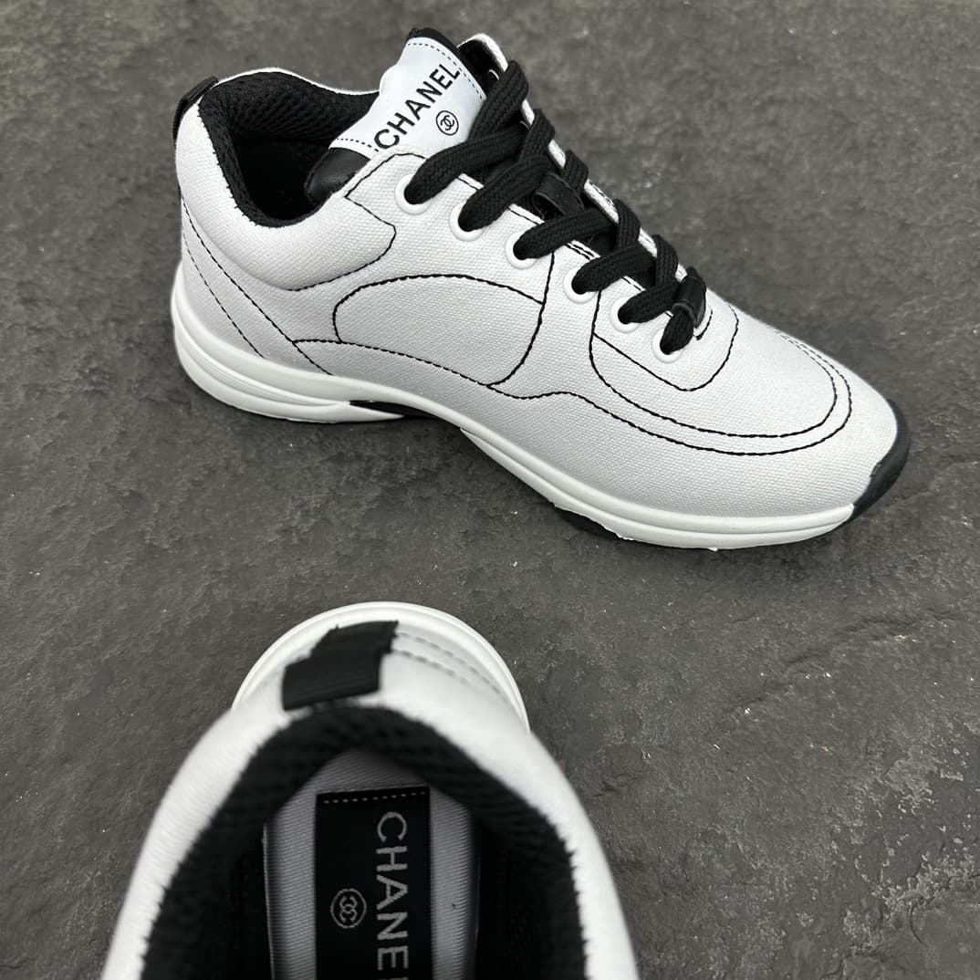 Chanel Men Women Sneaker 