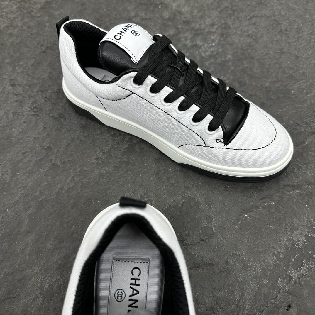 Chanel Men Women Sneaker 