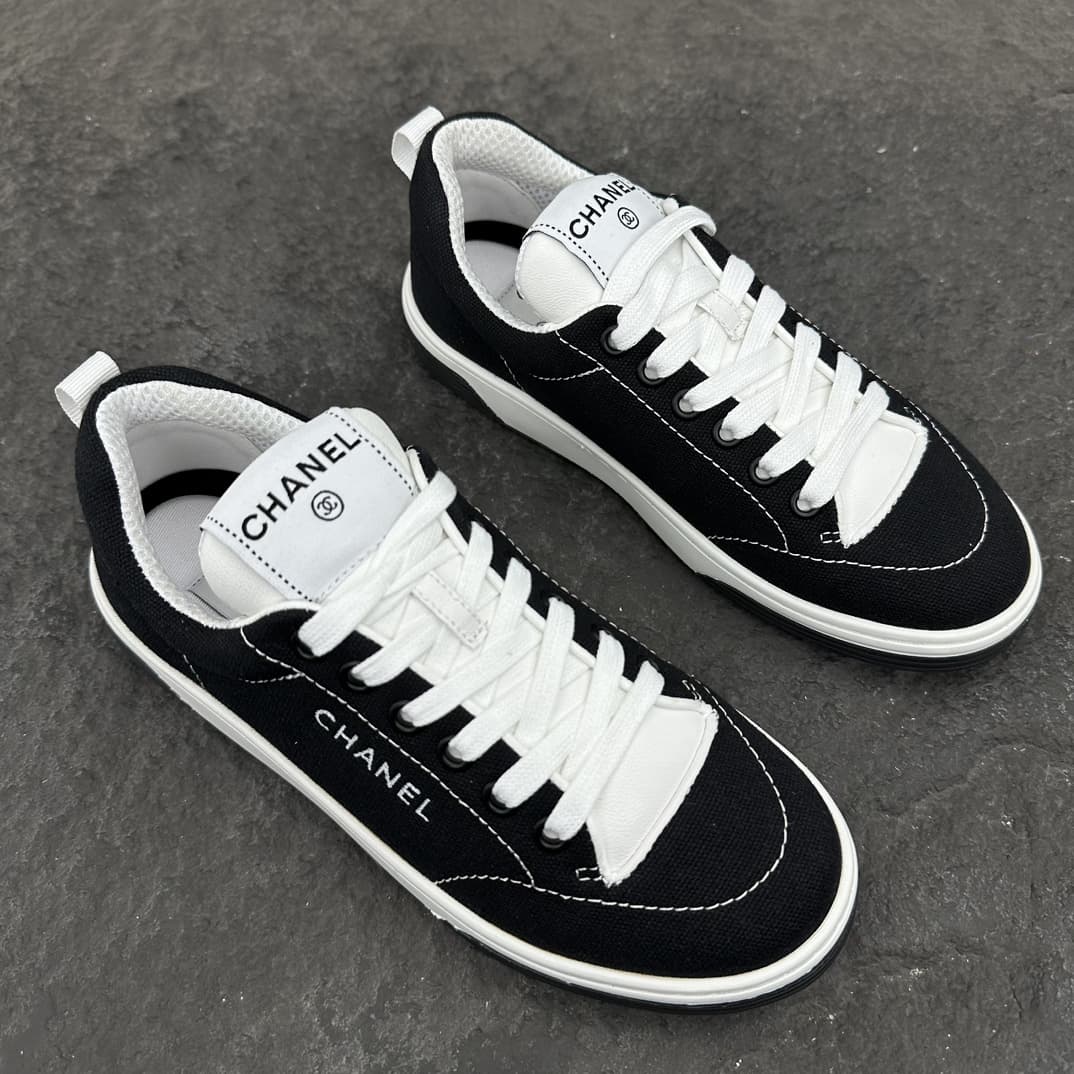 Chanel Men Women Sneaker 