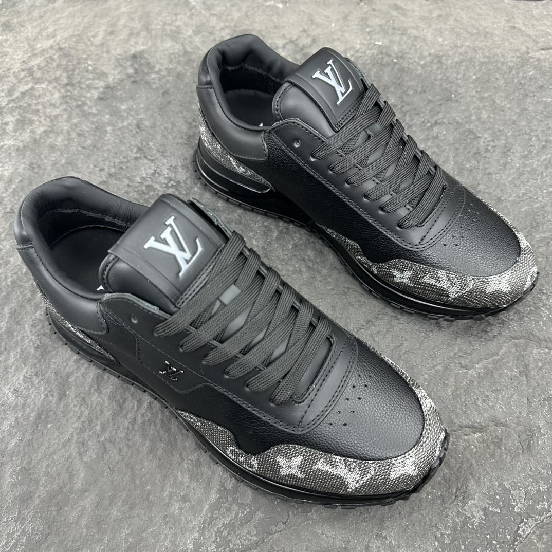 Louis Vuitton RUN AWAY Men Sneaker