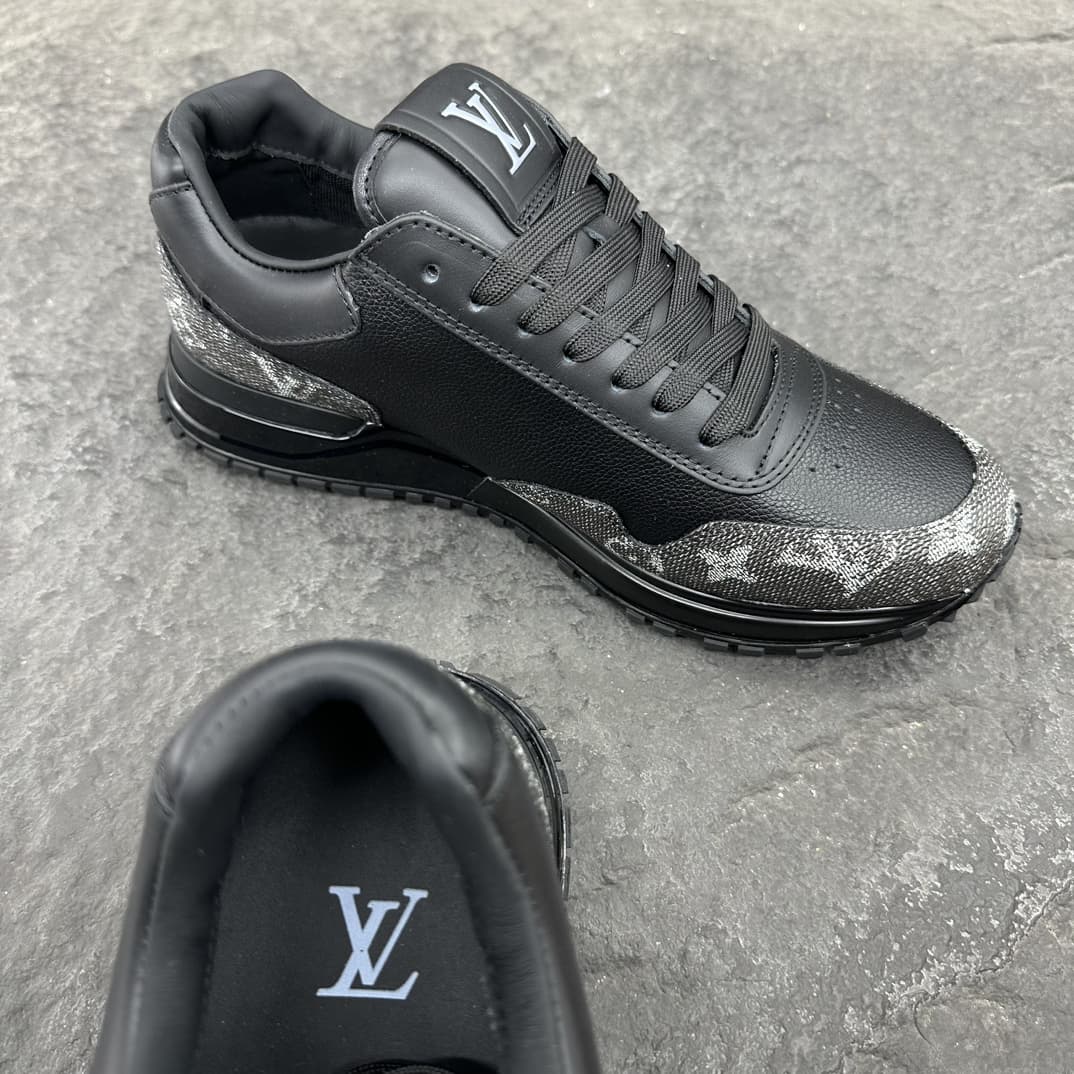 Louis Vuitton RUN AWAY Men Sneaker