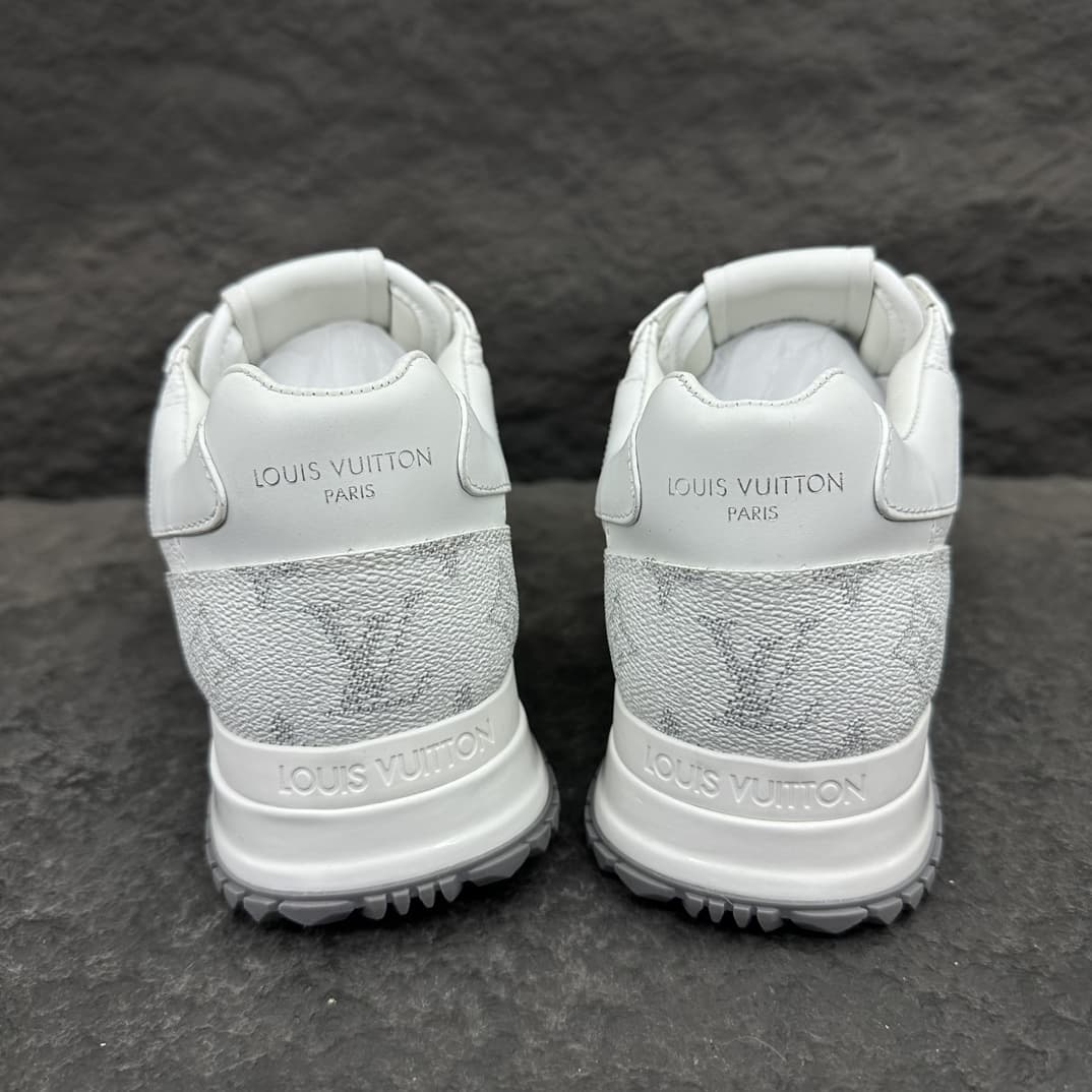 Louis Vuitton RUN AWAY Men Sneaker