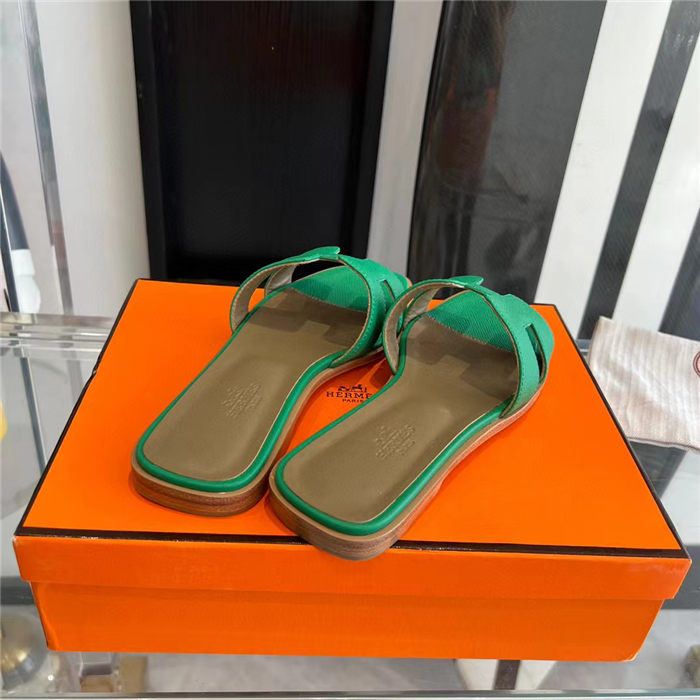 Hermes Oran Sandals In Bamboo Epsom Leather