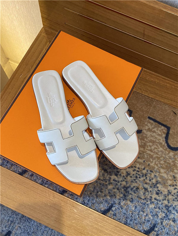 Hermes Oran Slider Sandal P