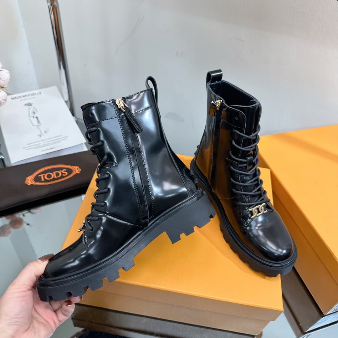 Tod's Boots