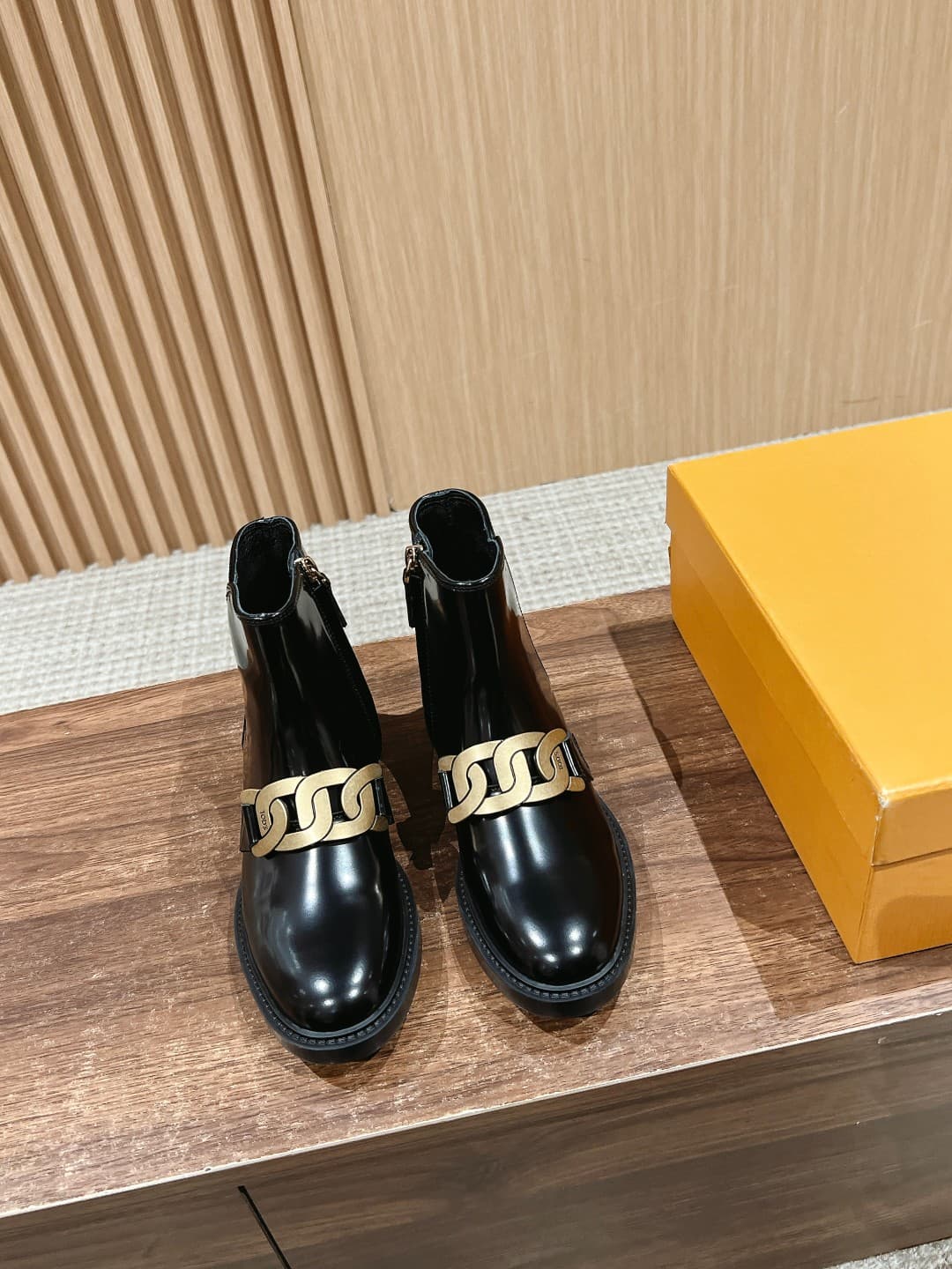 Tod's Boots