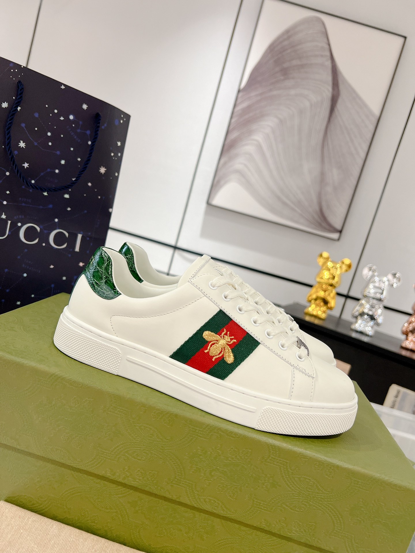 Gucci Ace Embroidered Bee Men Women Sneaker 