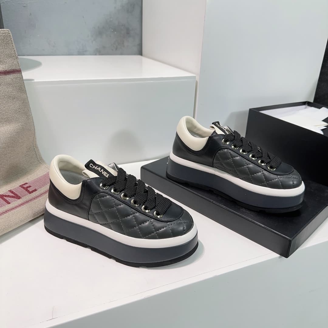 Chanel Women Sneaker