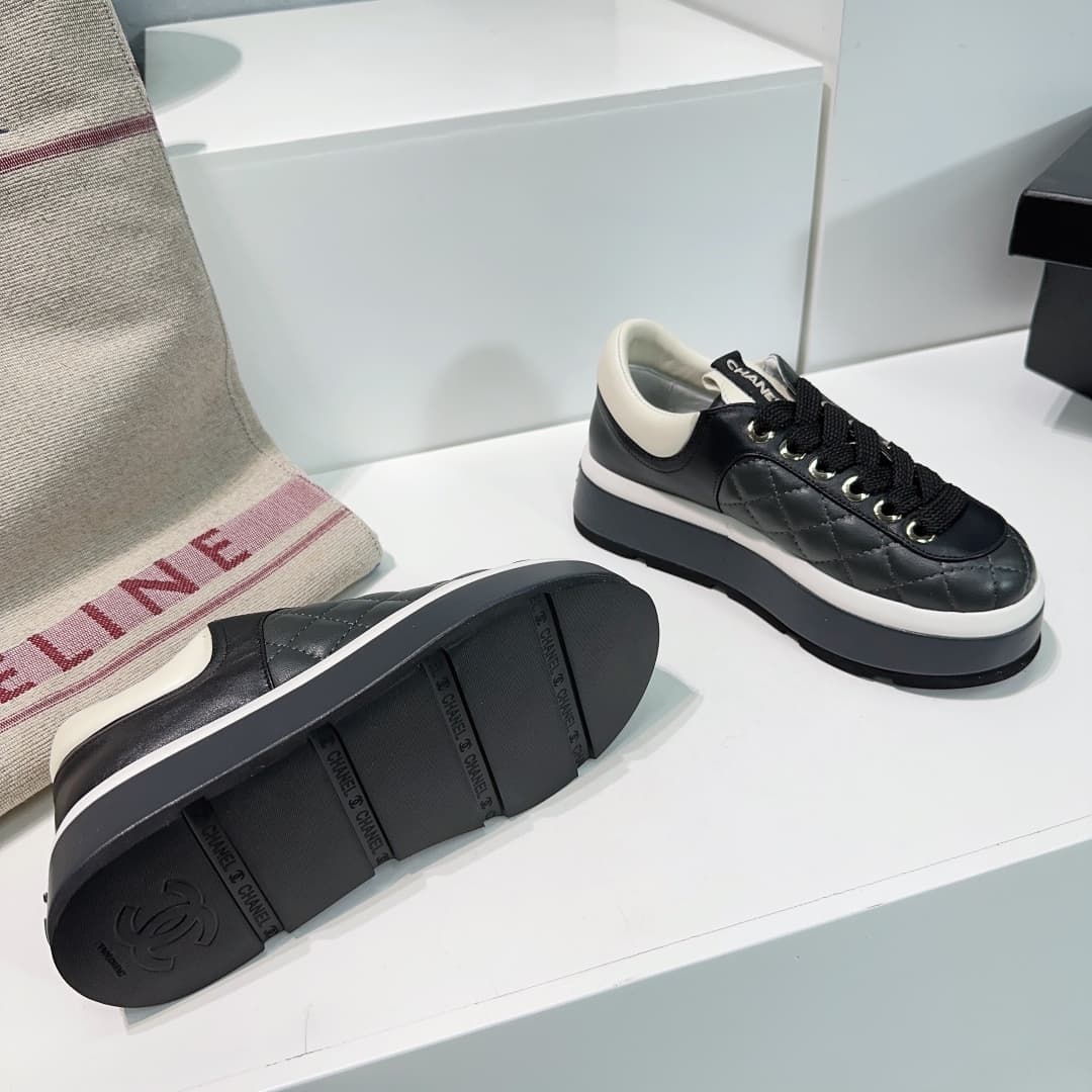 Chanel Women Sneaker