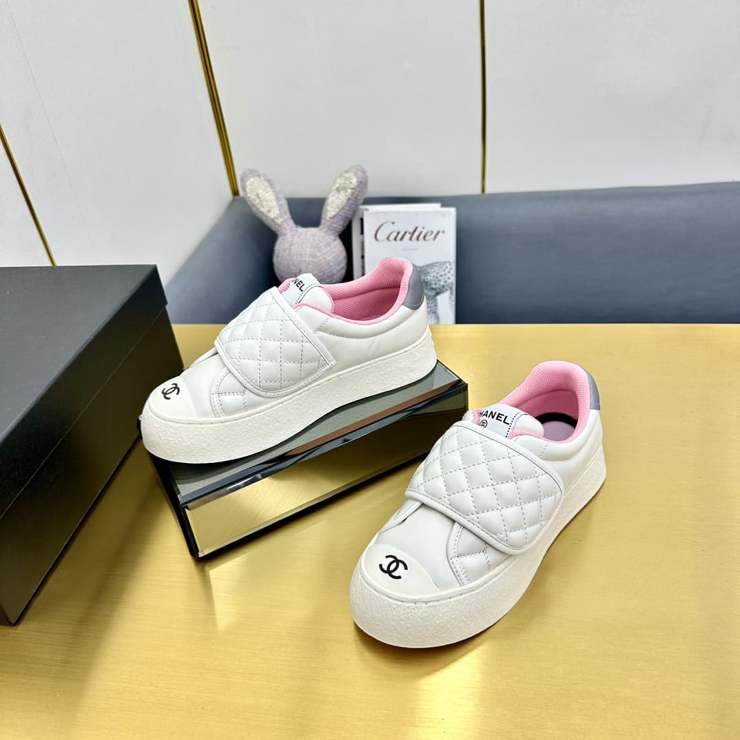 Chanel Women Sneaker