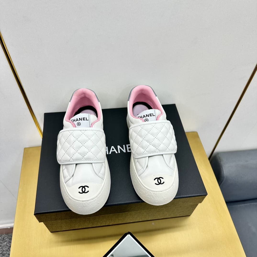 Chanel Women Sneaker