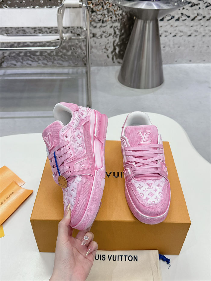 Louis Vuitton LV Trainer Sneaker Brushed