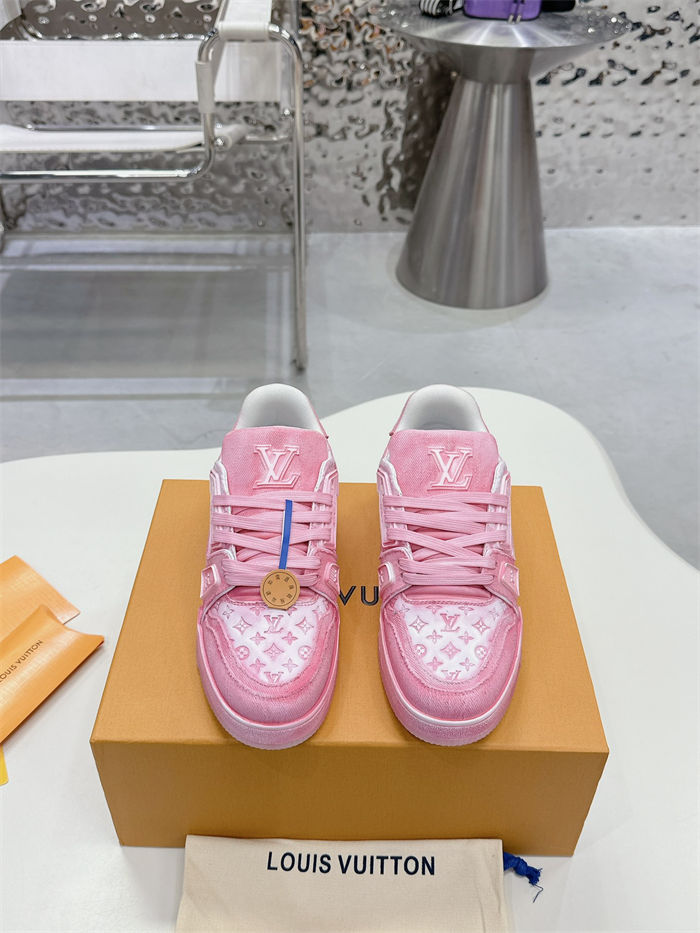 Louis Vuitton LV Trainer Sneaker Brushed