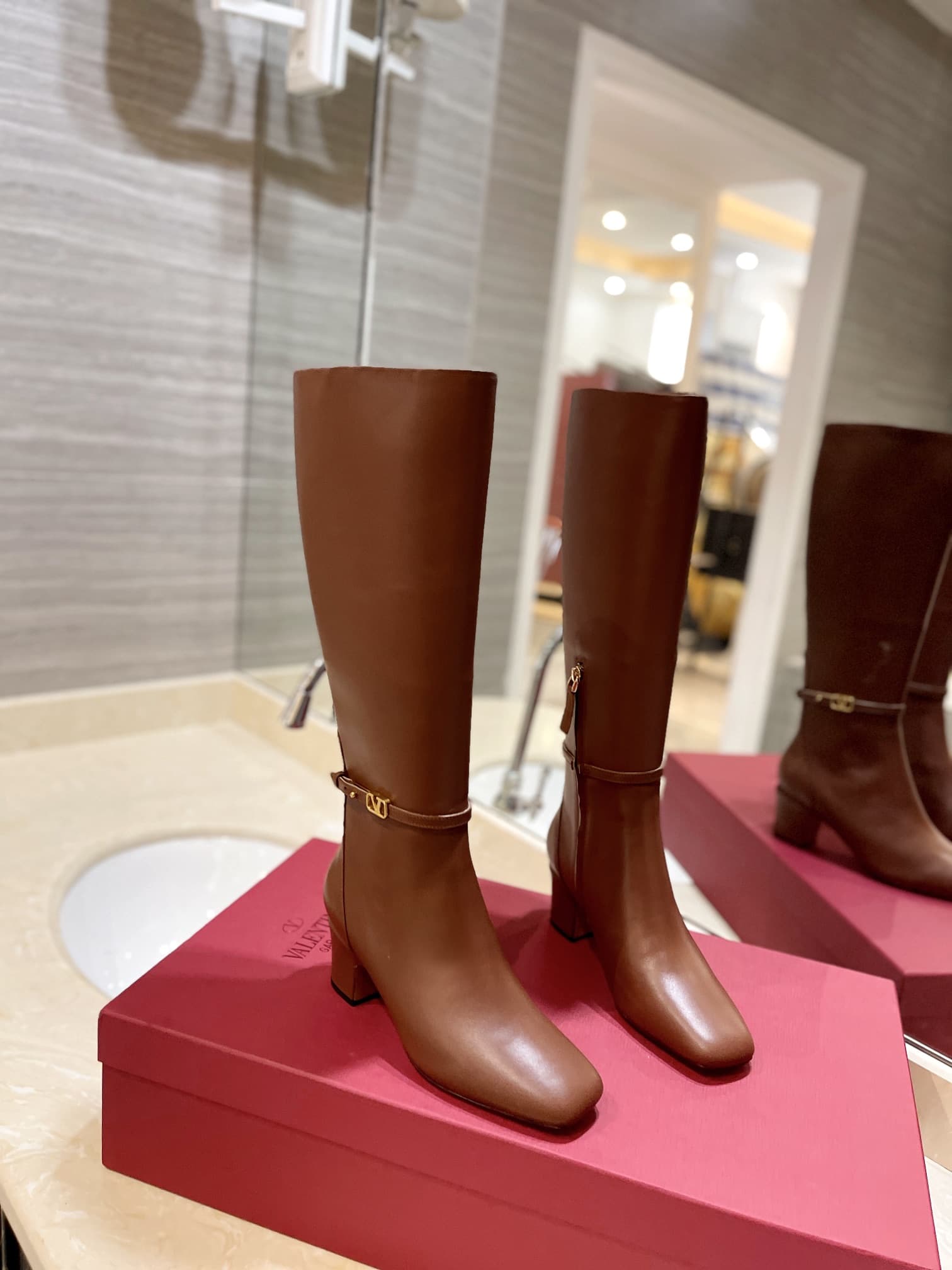 Valentino GARAVANI TAN-GO BOOT