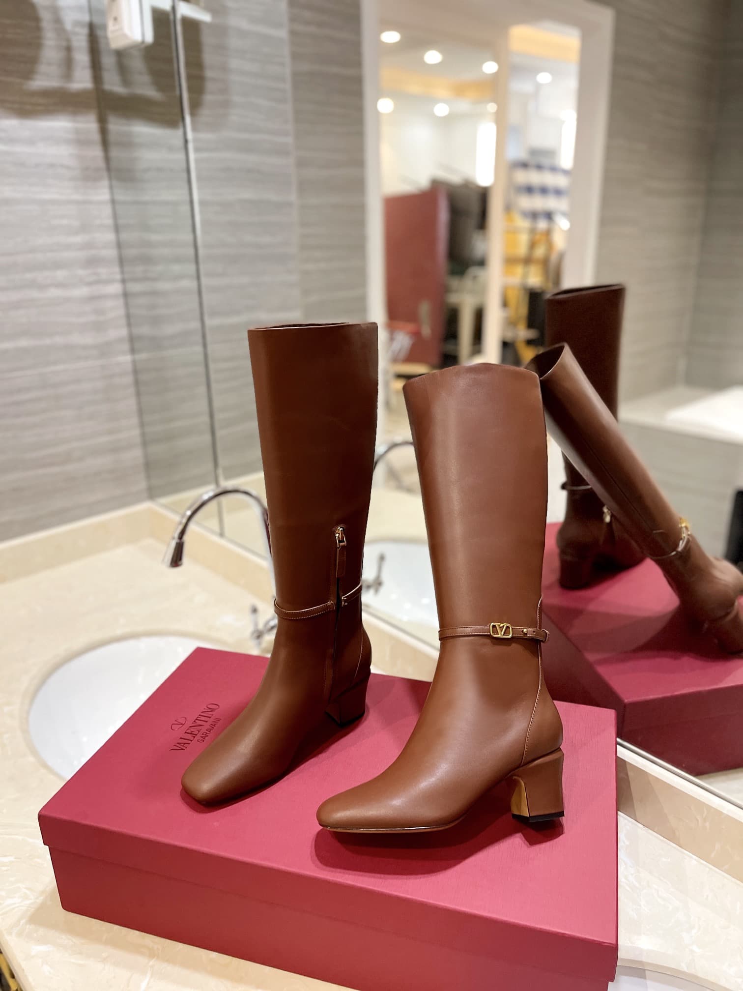 Valentino GARAVANI TAN-GO BOOT