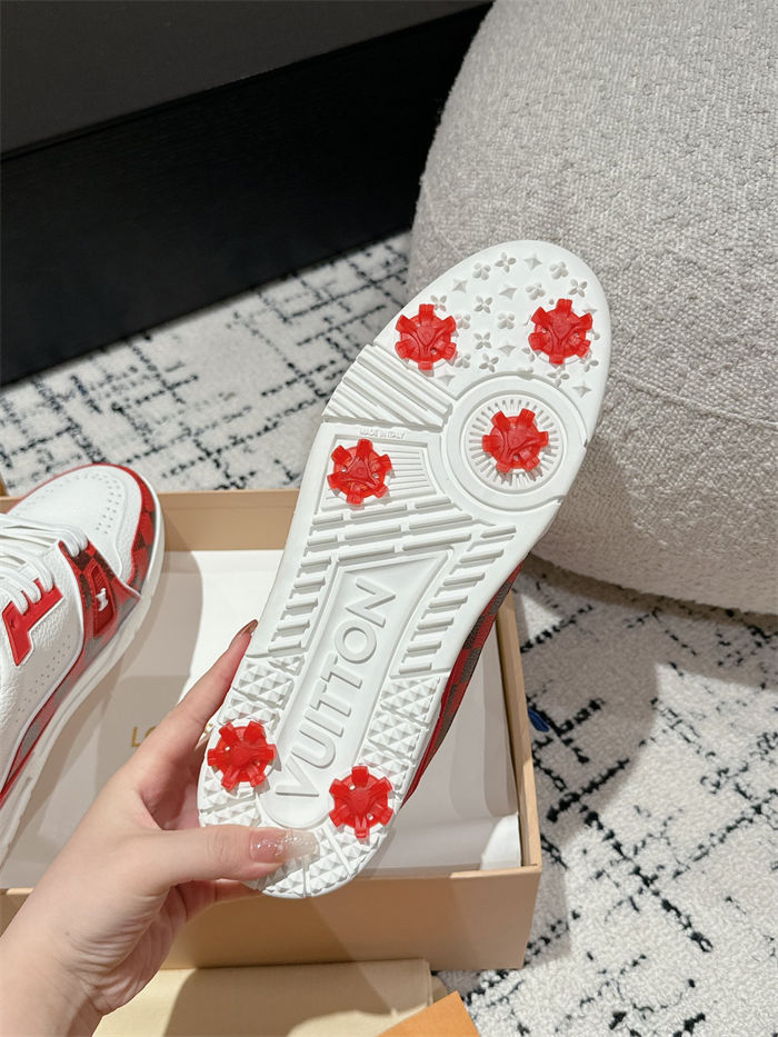 Louis Vuitton Men LV Trainer Sneaker Damier