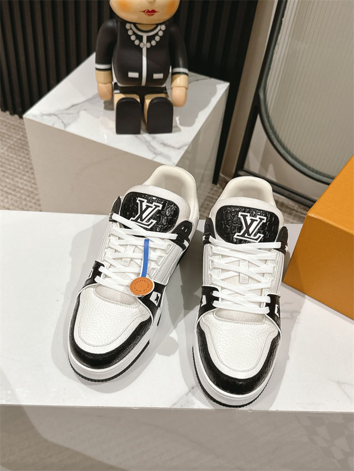 Louis Vuitton Men LV Trainer Sneaker Crocodile