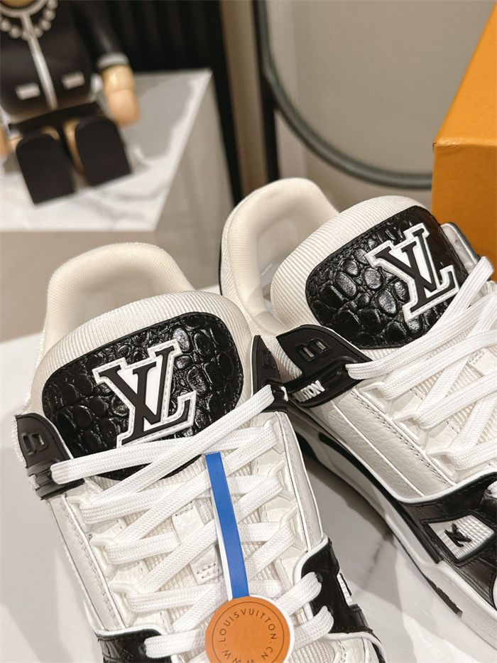 Louis Vuitton Men LV Trainer Sneaker Crocodile